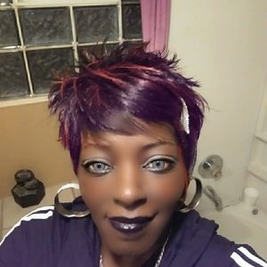 Meet your Posher, Vickie